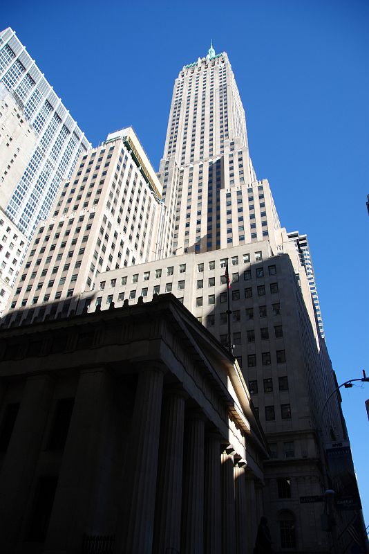 20-2 Trump Building 40 Wall St Next To Federal Hall In New York Financial District